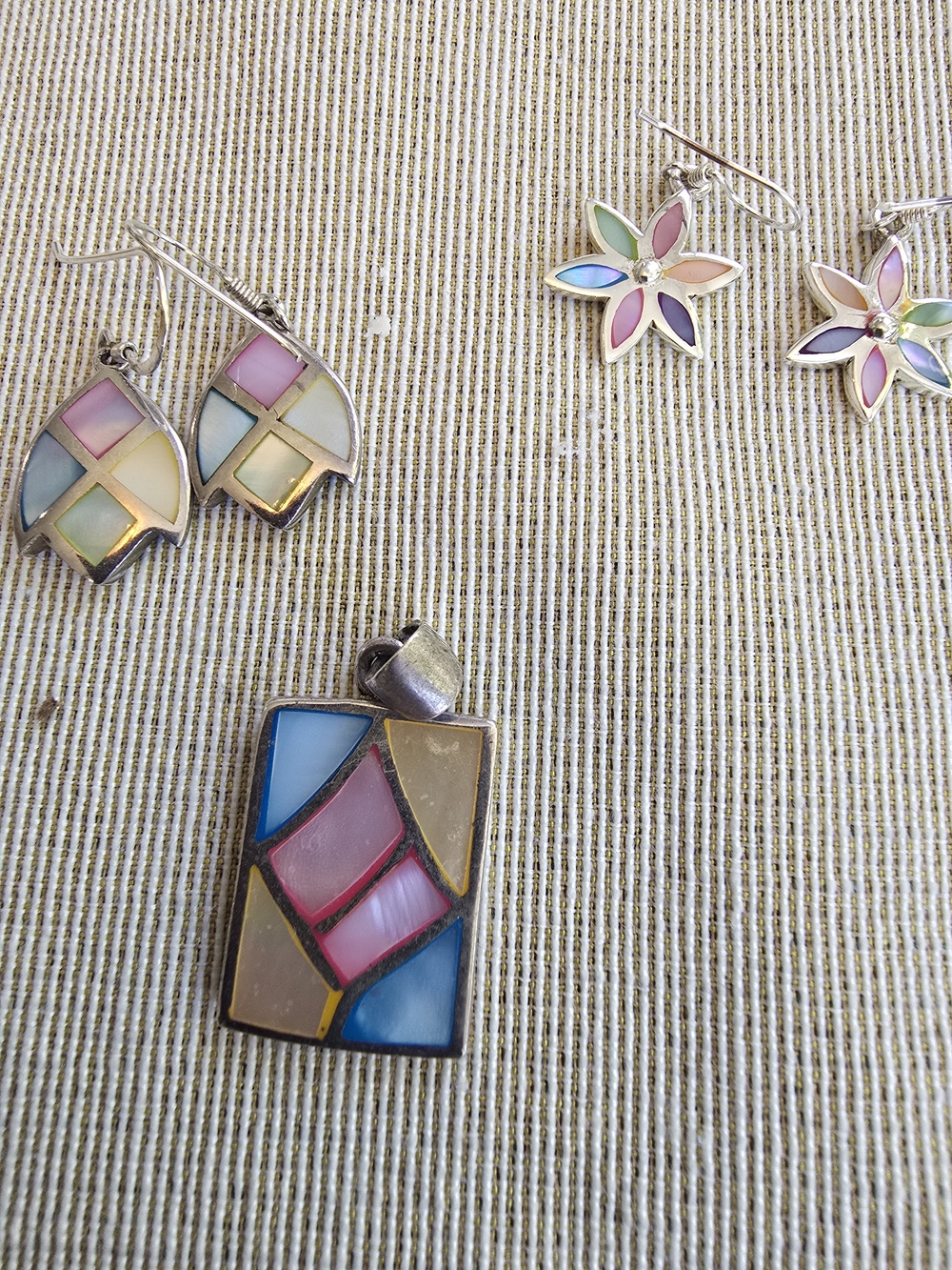 Multicolor Stained Glass-Inspired Pendant and Earrings Set - Pink, Blue & Cream